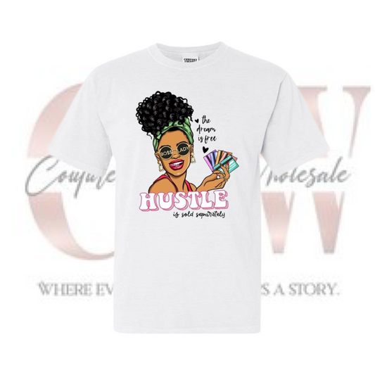Boss Lady Hustle, Tee